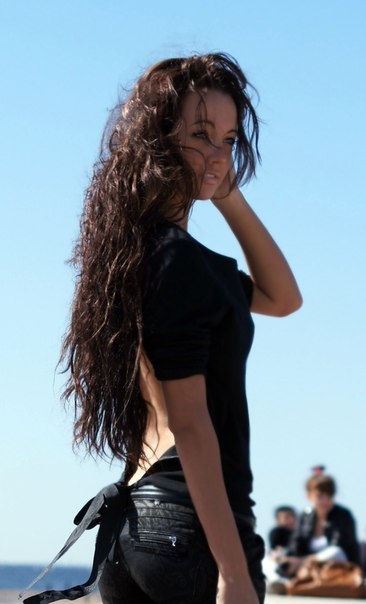 ✨🌹Я - креативная, нежная и опытная индивидуалка из Москвы!💋 Специально для тебя я создала эту страницу, чтобы поделиться своими возможностями и услугами.🌟 Будь уверен, со мной ты окажешься в руках профессионала, который заботится о твоих желаниях и наслаждении.💕 Мои фото гарантируют абсолютную реальность - каждая кривая тела и эмоция на лице переданы идеально!😍 Я обладаю всеми необходимыми навыками, чтобы сделать наше свидание незабываемым и позволить тебе почувствовать себя особенным.🔥 Жду твоего звонка, чтобы разделить с тобой незабываемые моменты в Москве.🏙️💫 Отзывы о моей работе говорят сами за себя, каждый мой клиент уходит довольным и счастливым.✨ Не упусти возможность познакомиться со мной и провести время в обществе настоящей профессионалки!💃🌹 Леся